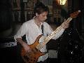 La bassista
